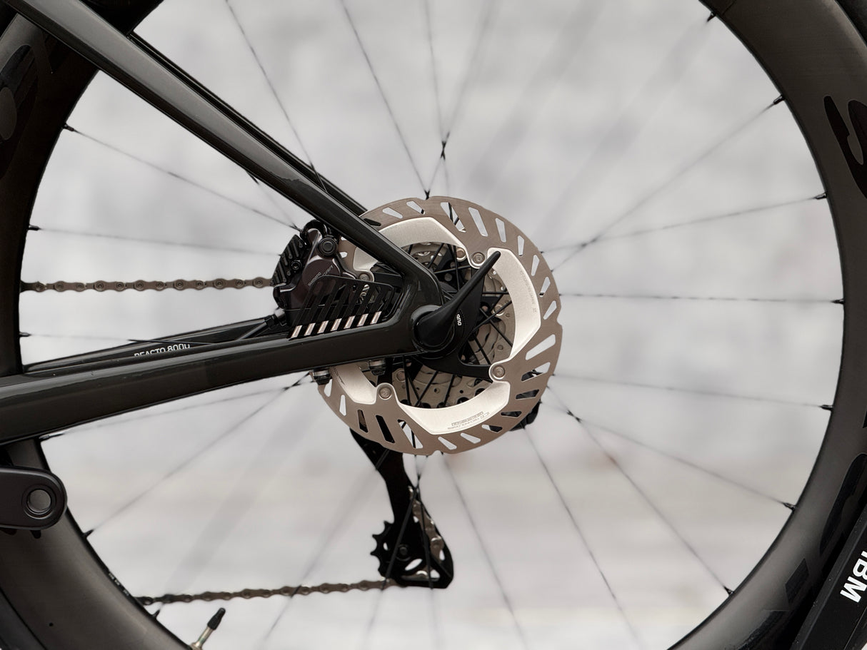 Merida Reacto 8000 Road Bike Carbon Ultegra (Glossy Black/Rainbow Purple)