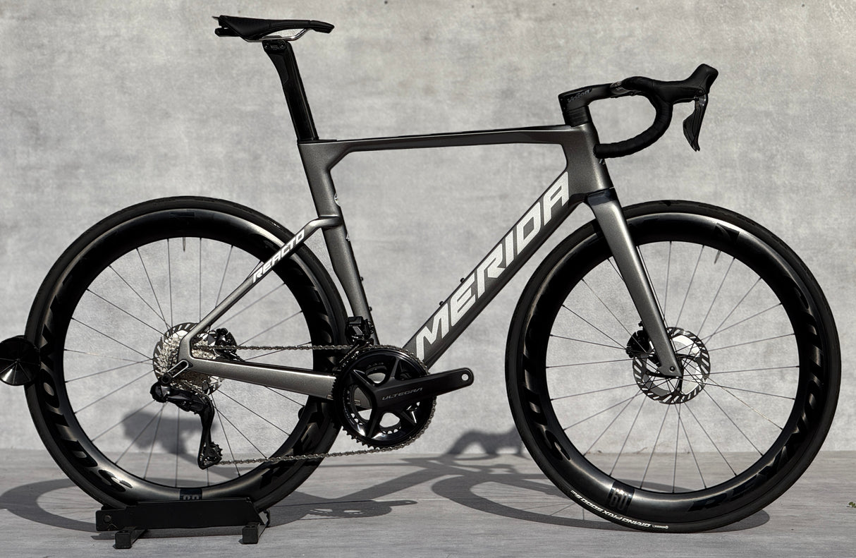 Merida Reacto 8000 Racefiets Carbon Ultegra 2025
