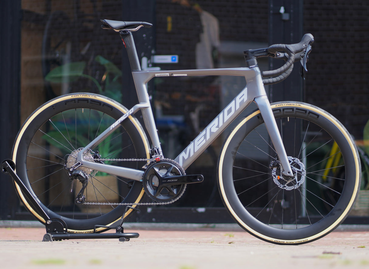 Merida Reacto 4000 Racefiets Carbon 105 2025