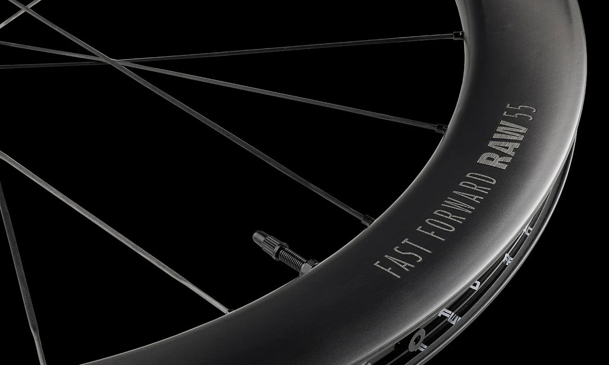 FFWD RAW 77-55 Carbon Wielset - Aero Combo