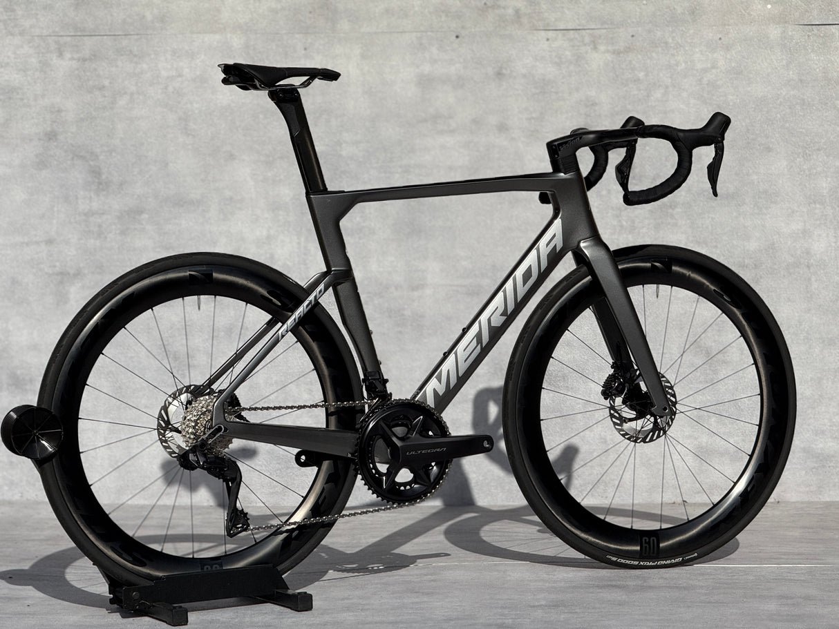 Merida Reacto 8000 Racefiets Carbon Ultegra 2025