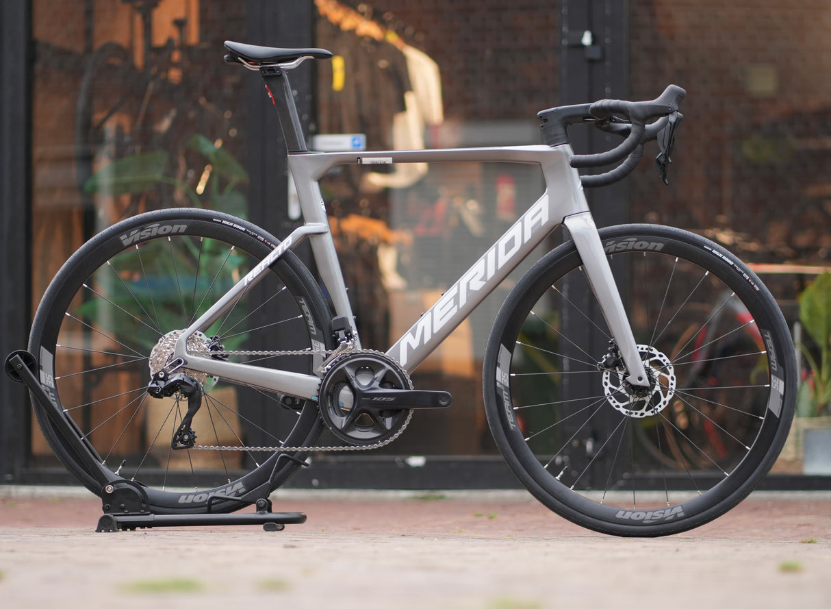 Merida Reacto 5000 Racefiets Carbon 105 2025