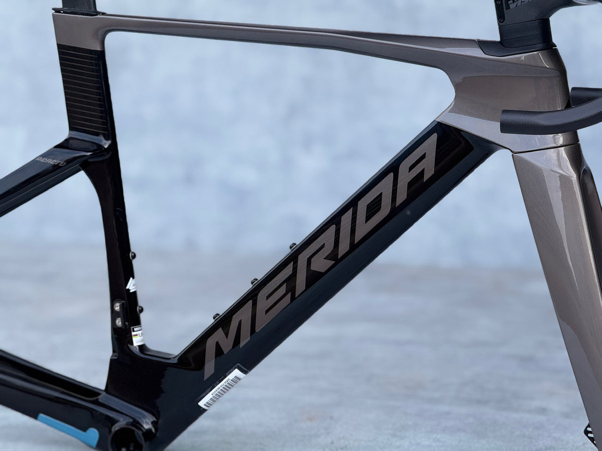 Merida Reacto 8000 Black-Grey Frameset