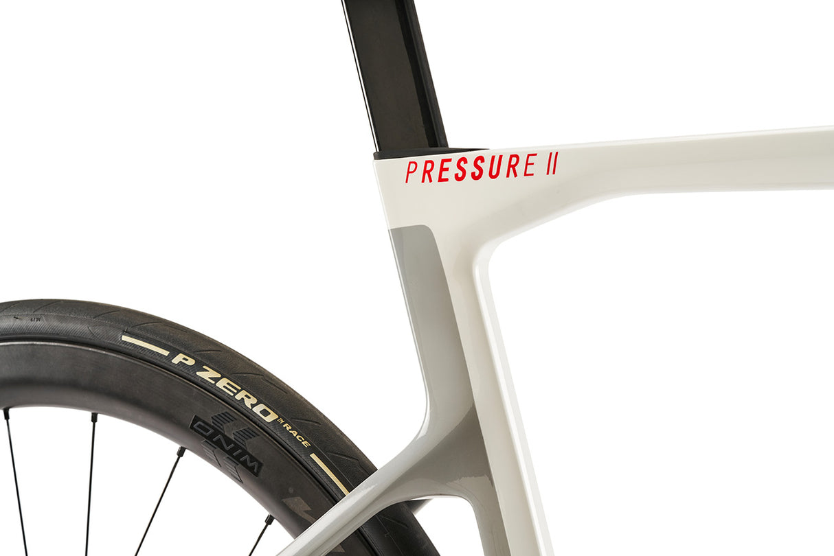 Cinelli Pressure II Racefiets Carbon Ultegra 2026