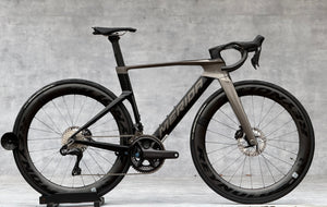 Merida Reacto 8000 Vélo de route Carbone Ultegra (Noir Brillant)