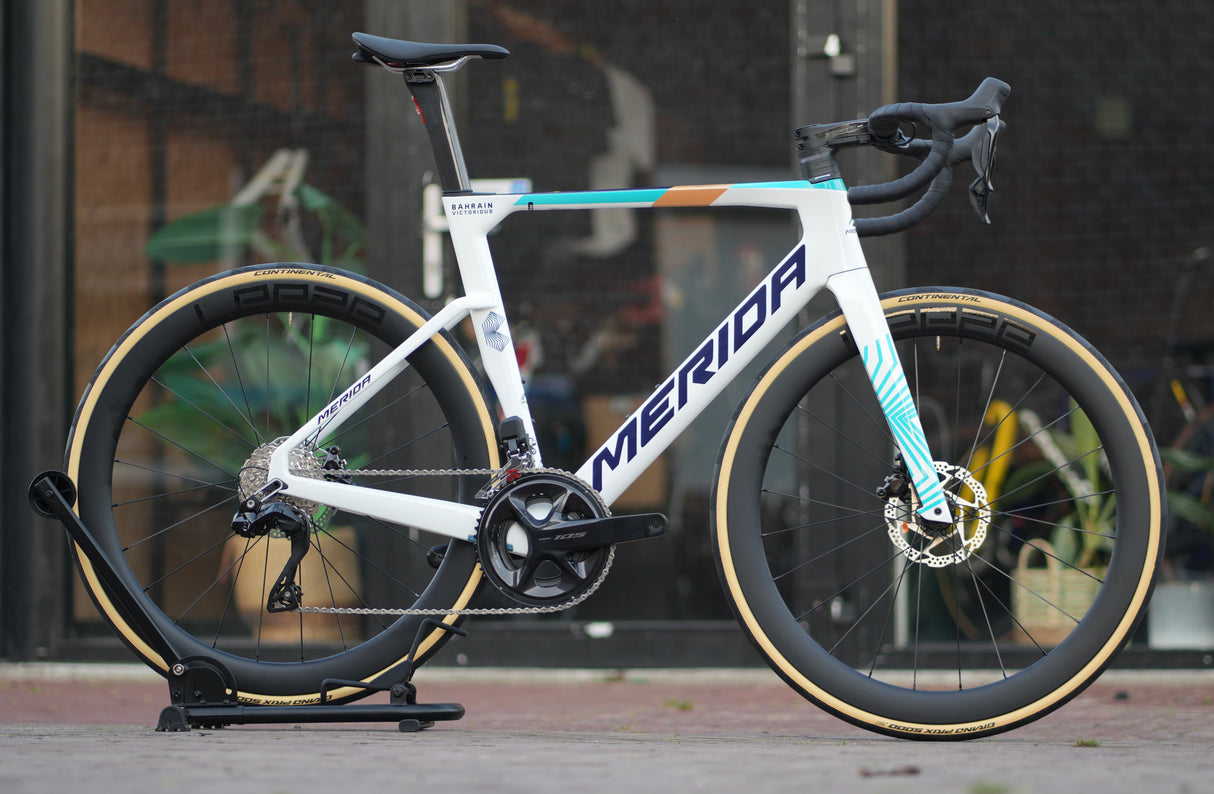 Merida Reacto 6000 Di2 met Carbon wielen