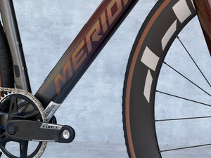 Merida Mission 9000 Wildberry/Gunmetal Grey 2026
