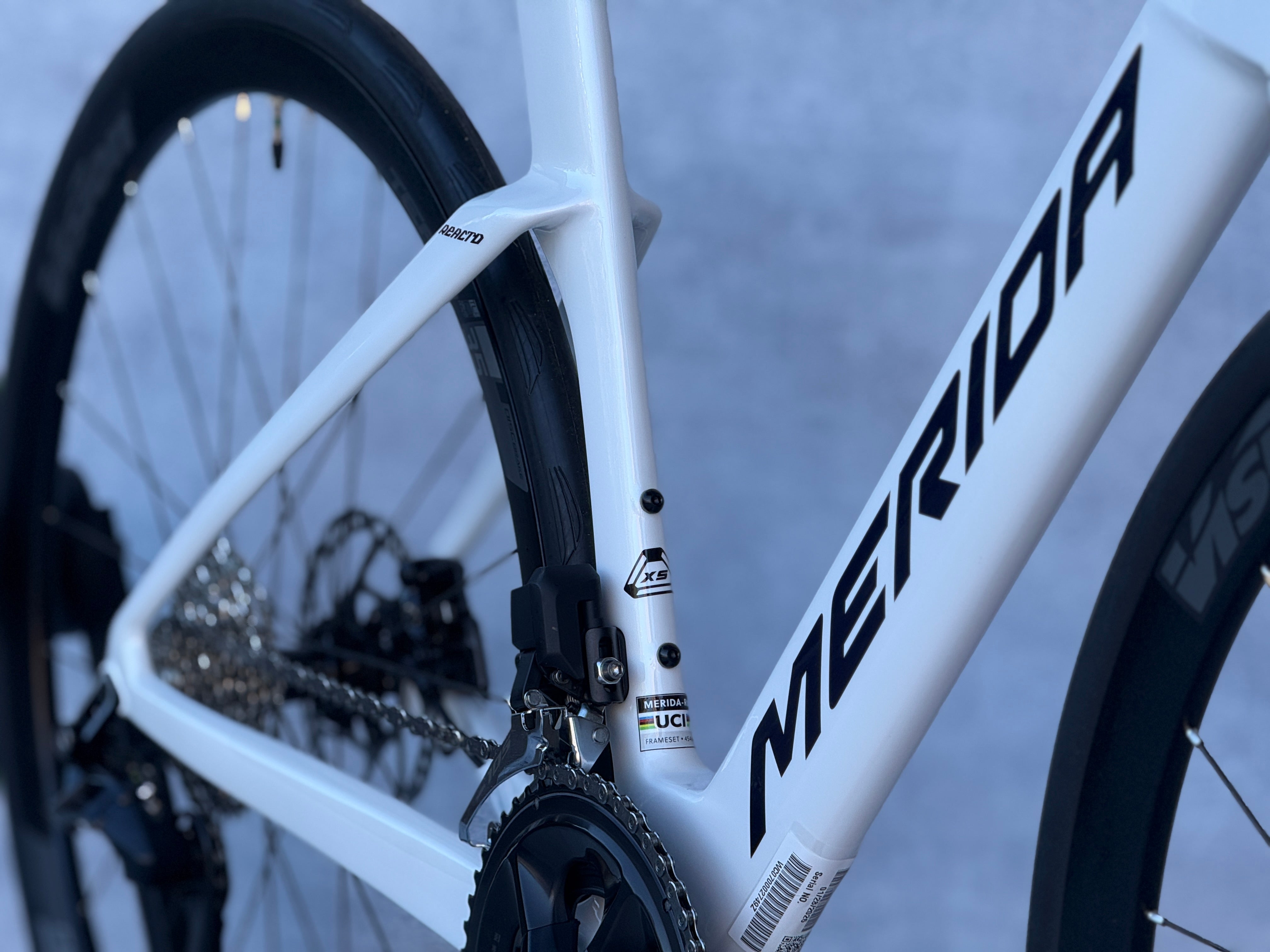 Merida Reacto 5000 White Blue - Aero Road bike | Bykz