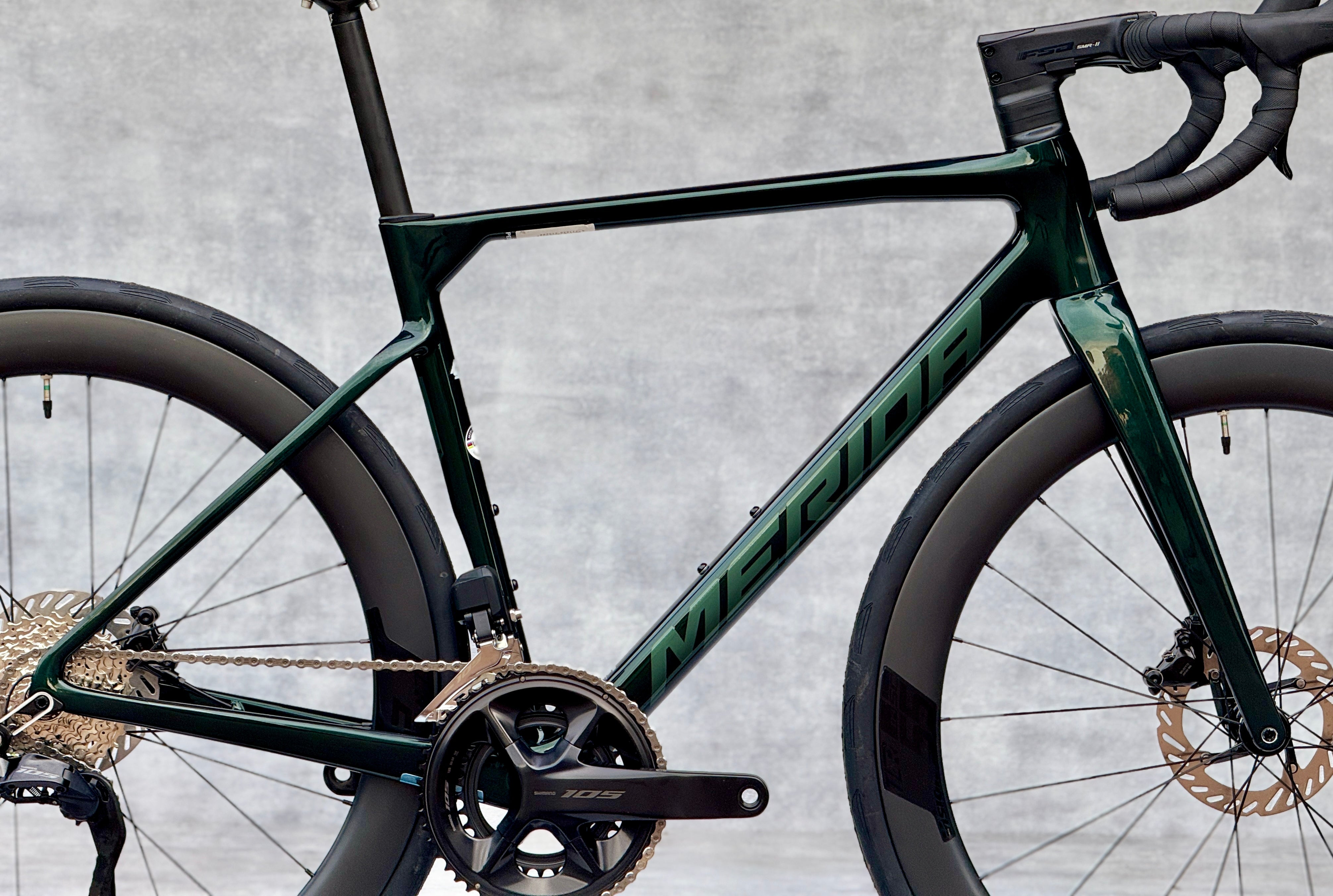 Merida Scultura 6000 (2026) – Carbon Road bike 105 Di2 – Bykz