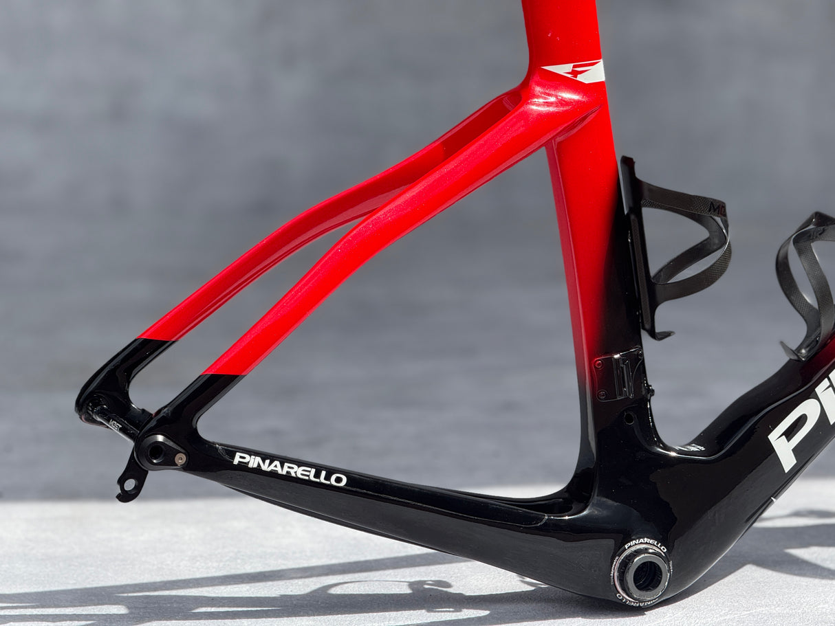 Pinarello Dogma F 54 frameset+stuur