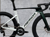Merida Reacto 7000 Racefiets Carbon Sram (Glossy Pearl White Halo Green)
