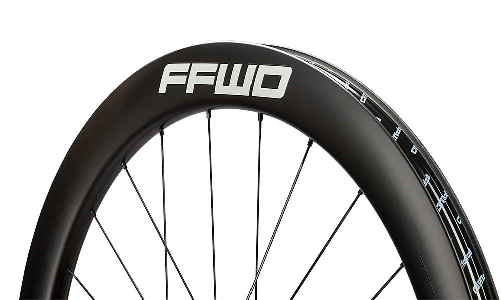 FFWD RYOT 55-44 Carbon Wielset - Combo