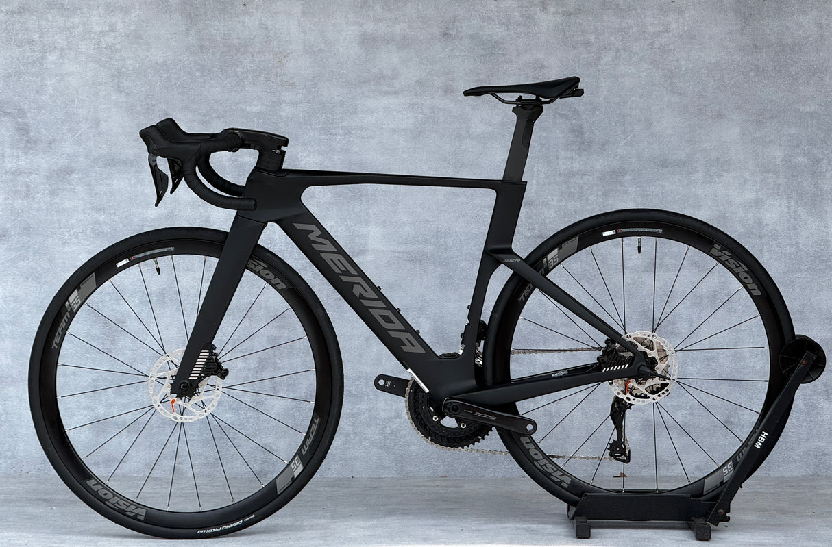 Merida Reacto 5000 Silk Black Glossy Metallic Black