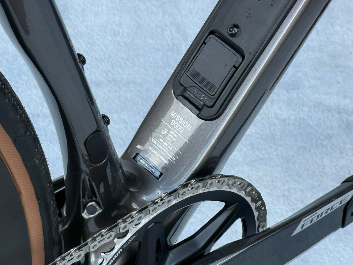 Merida Mission 9000 Wildberry/Gunmetal Grey 2026