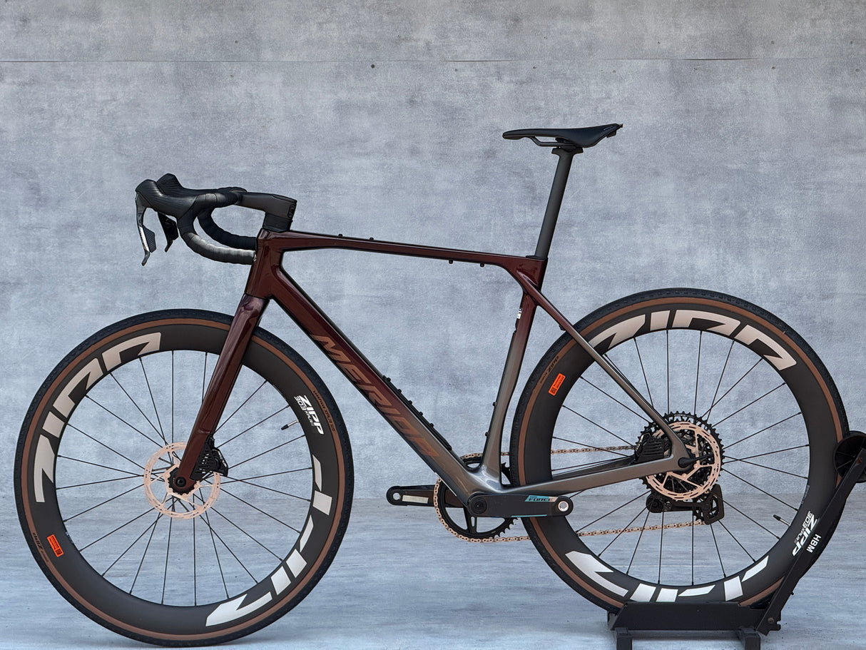 Merida Mission 9000 Wildberry/Gunmetal Grey 2026