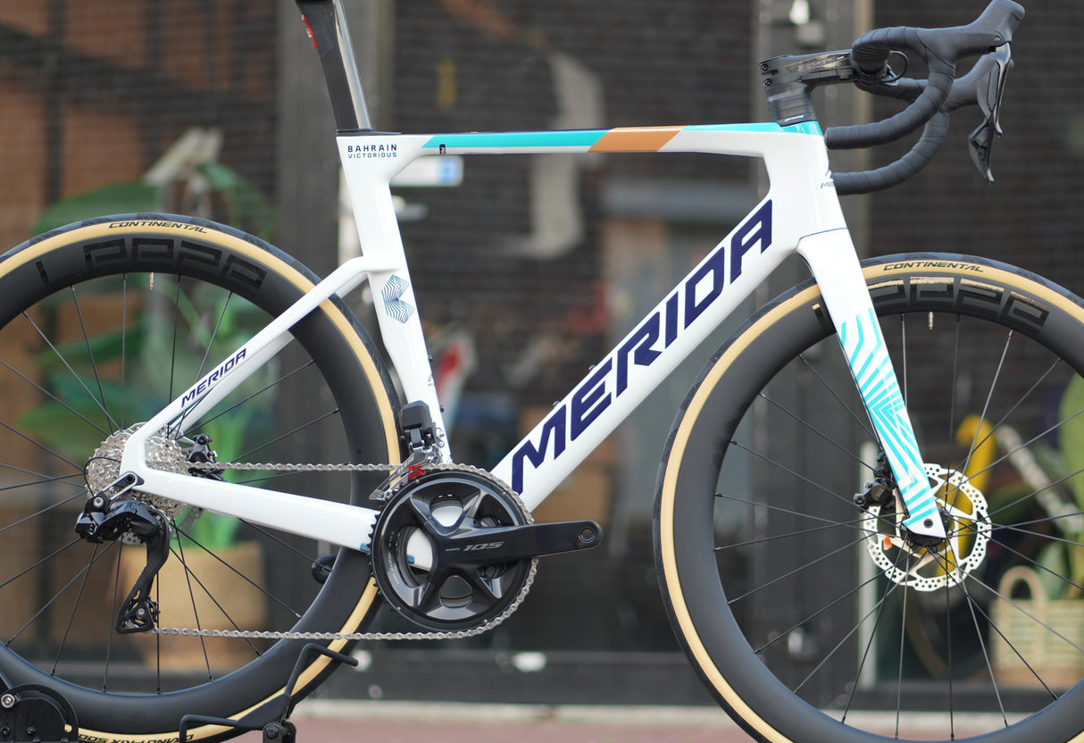 Merida Reacto 6000 Di2 met Carbon wielen