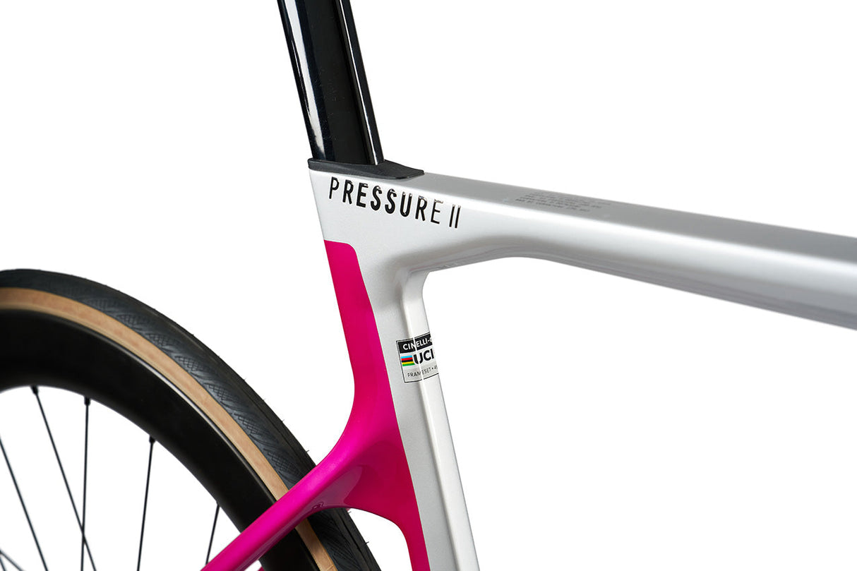 Cinelli Pressure 2 Racefiets Carbon 105 2026